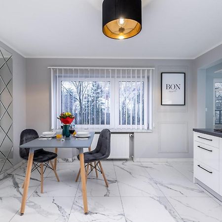 Exclusive Apartment Centrum 2 Wadowice Ngoại thất bức ảnh