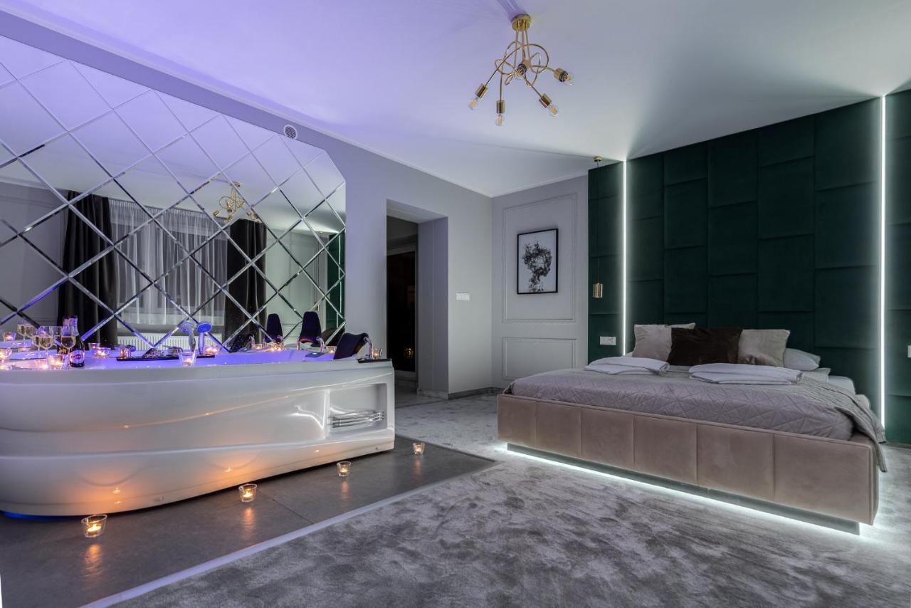 Exclusive Apartment Centrum 2 Wadowice Ngoại thất bức ảnh