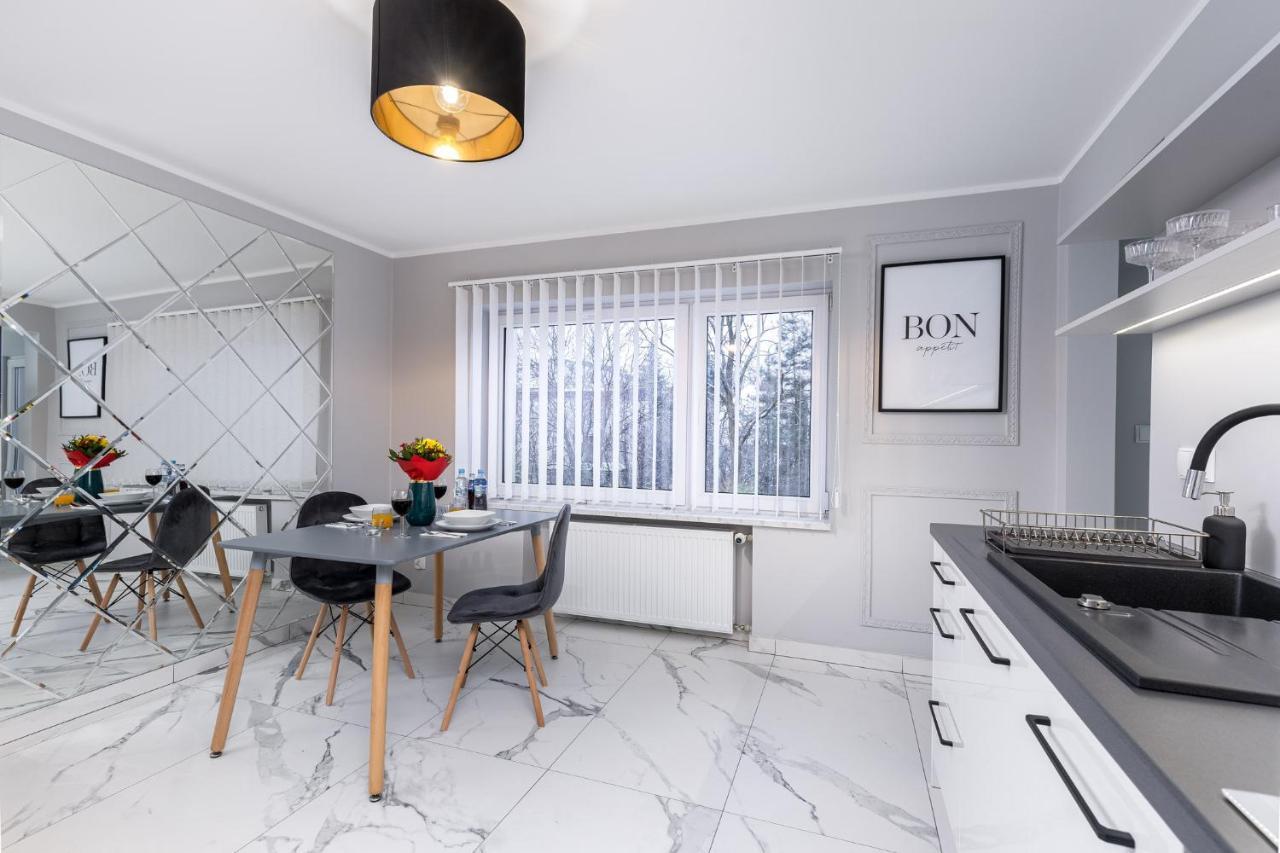 Exclusive Apartment Centrum 2 Wadowice Ngoại thất bức ảnh