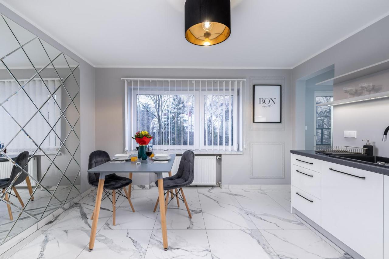 Exclusive Apartment Centrum 2 Wadowice Ngoại thất bức ảnh